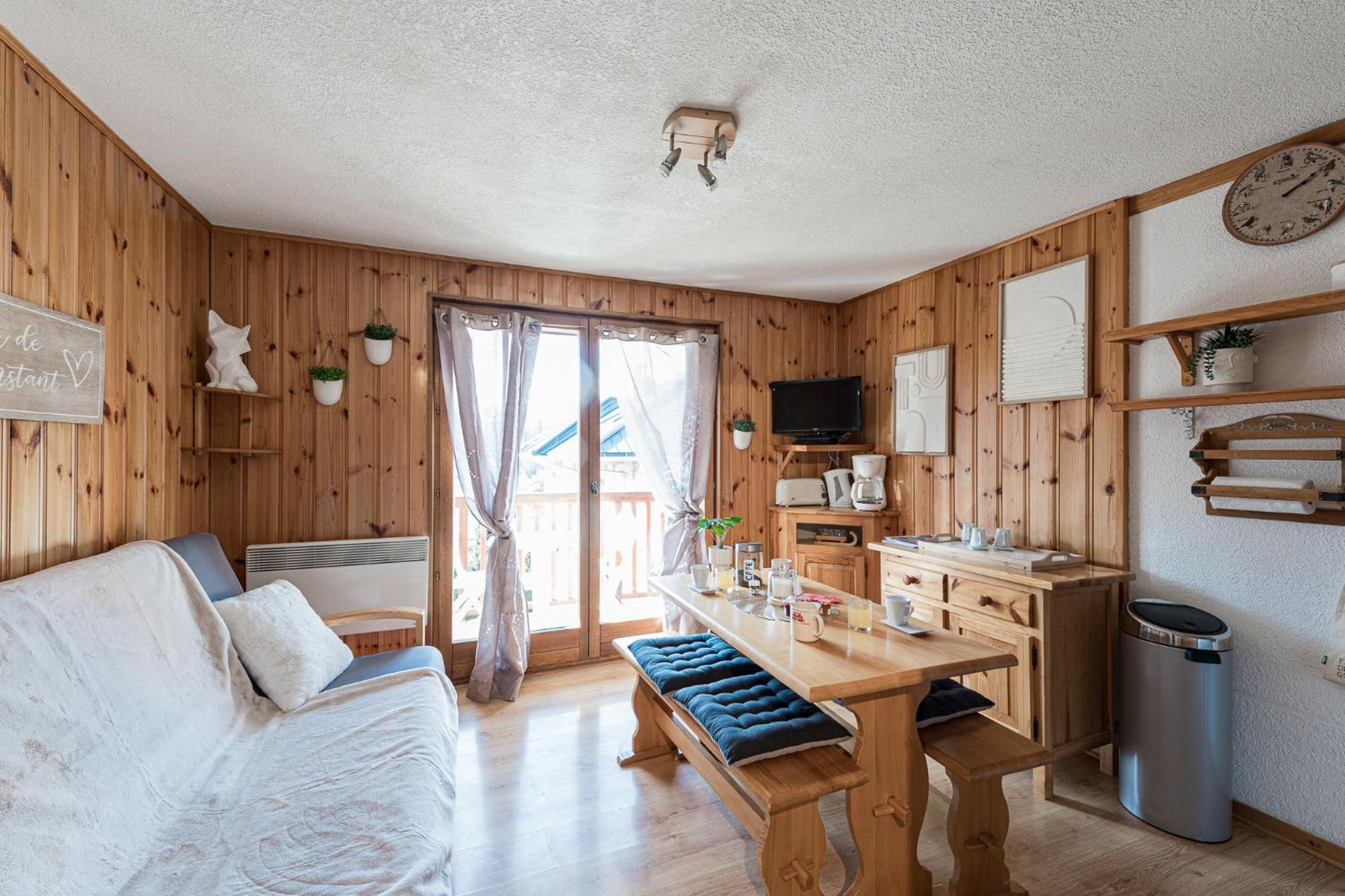 Ou Thermes? Un Appt Avec Vue Magnifique *