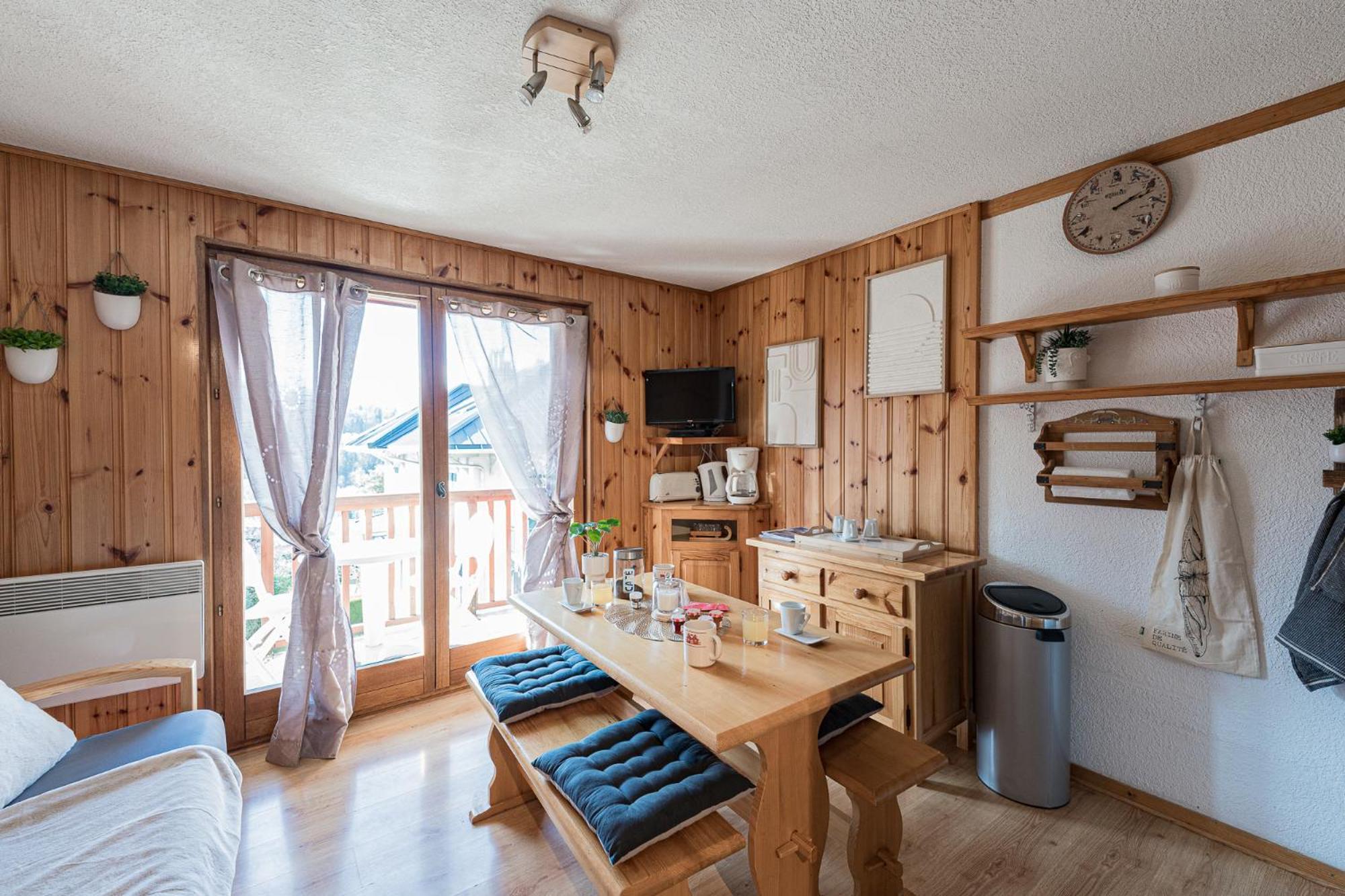 Ou Thermes? Un Appt Avec Vue Magnifique Apartment