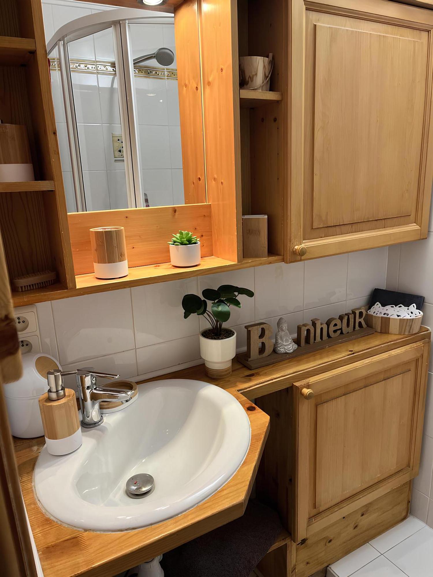 Ou Thermes? Un Appt Avec Vue Magnifique Apartment